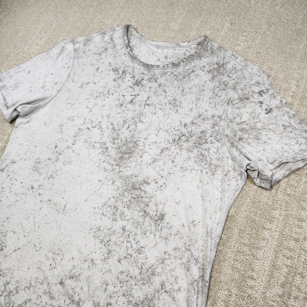 Lululemon Shirt Men Medium Evolution Tie Dye Gray Athleisure Tee Stretch Train